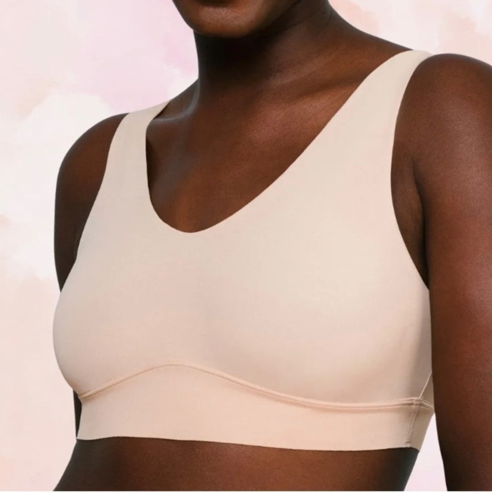 KNIX Sz XXXL Soft Shell Removable Pads No Underwire Wide Straps Bra in Beige